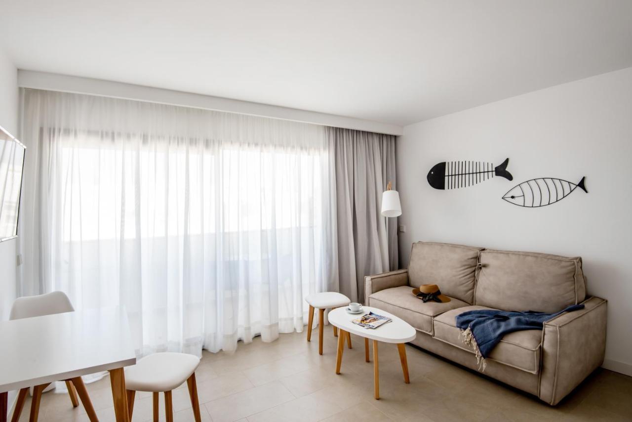 Apartamentos Top Secret Prestige Es Pujols - Formentera Vacaciones المظهر الخارجي الصورة