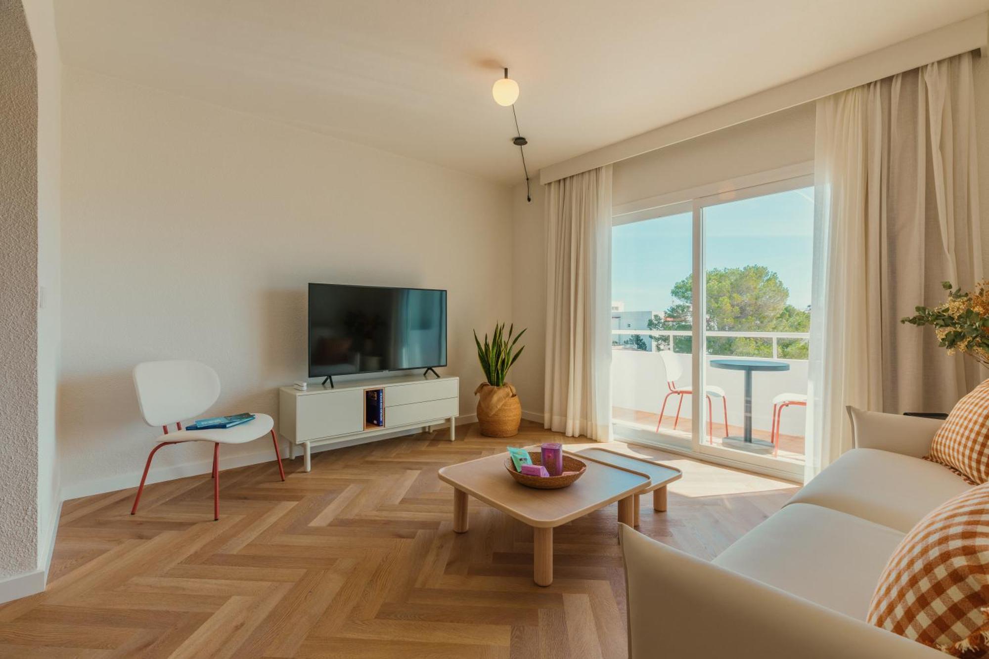 Apartamentos Top Secret Prestige Es Pujols - Formentera Vacaciones المظهر الخارجي الصورة